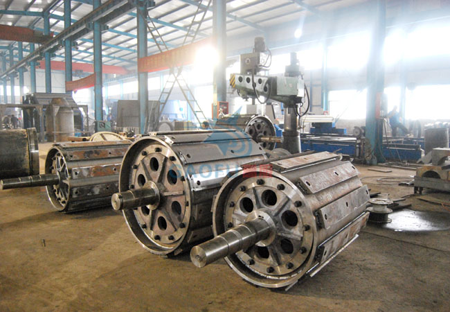 高服篩機(jī)車間掠影